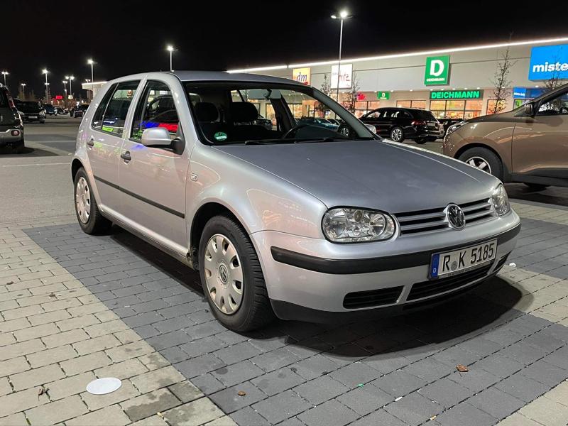 VW Golf 1.6 16v 105PS - изображение 2