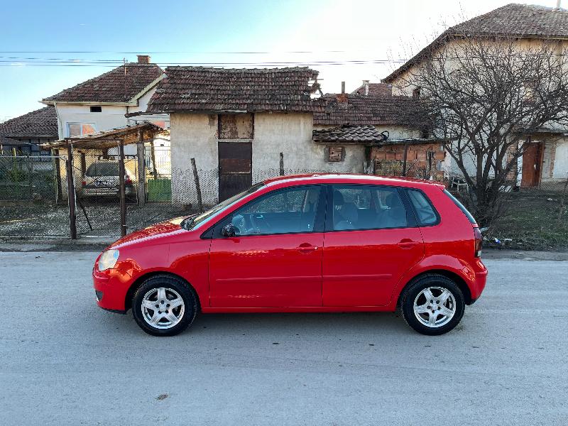 VW Polo 1.2i 70кс FACE - изображение 8