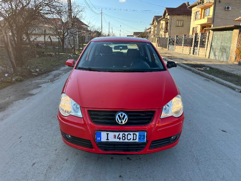 VW Polo 1.2i 70кс FACE - изображение 2