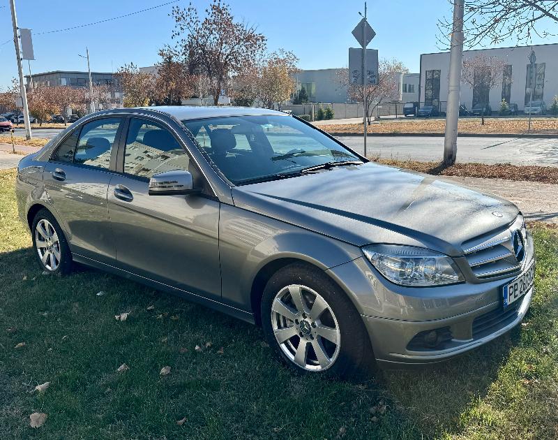 Mercedes-Benz C 220 2150 куб.см - изображение 2