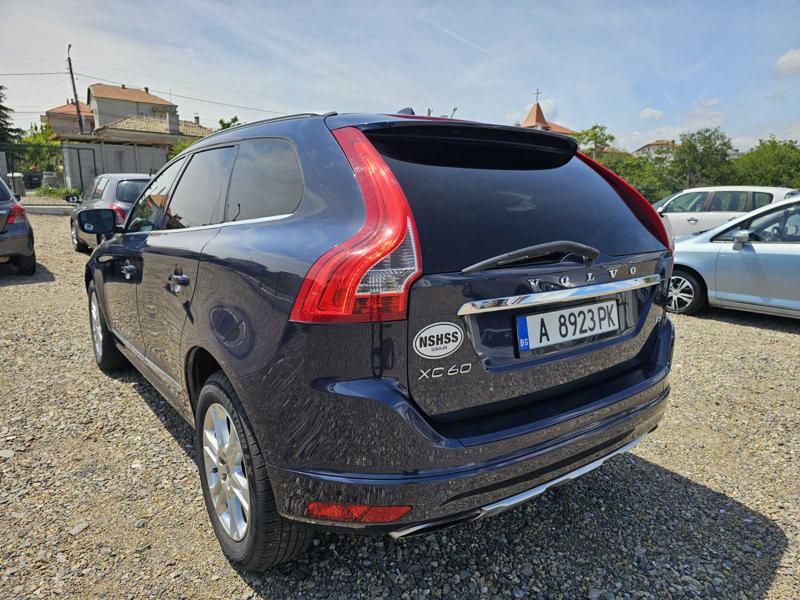 Volvo XC60 T5 - изображение 2