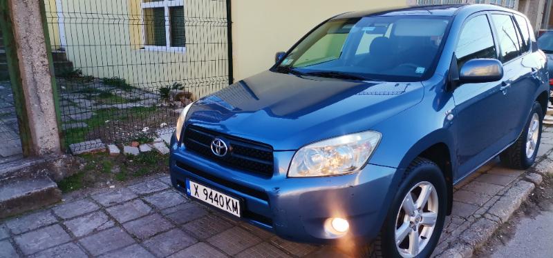 Toyota Rav4 2.2 DVD - изображение 2