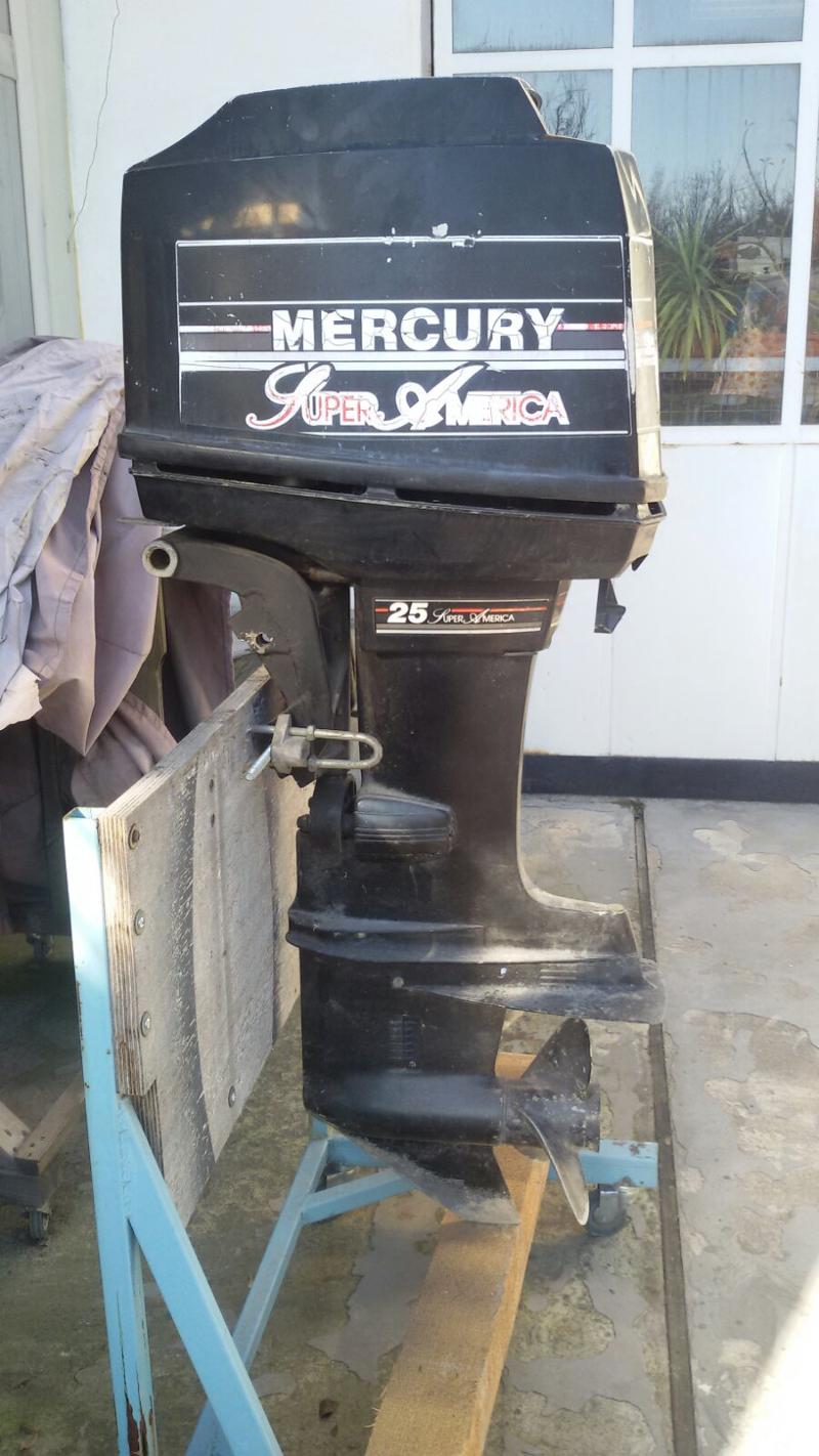 Извънбордов двигател Mercury Super America - изображение 1