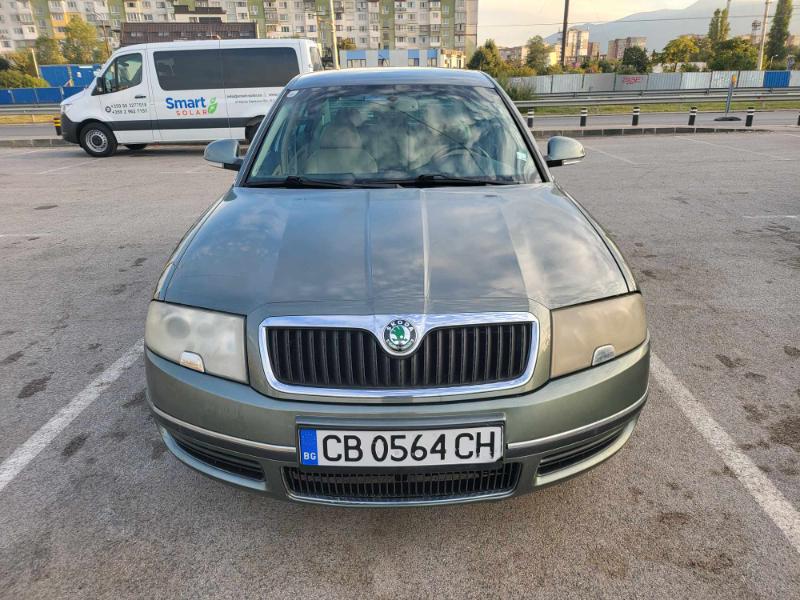 Skoda Superb  - изображение 2