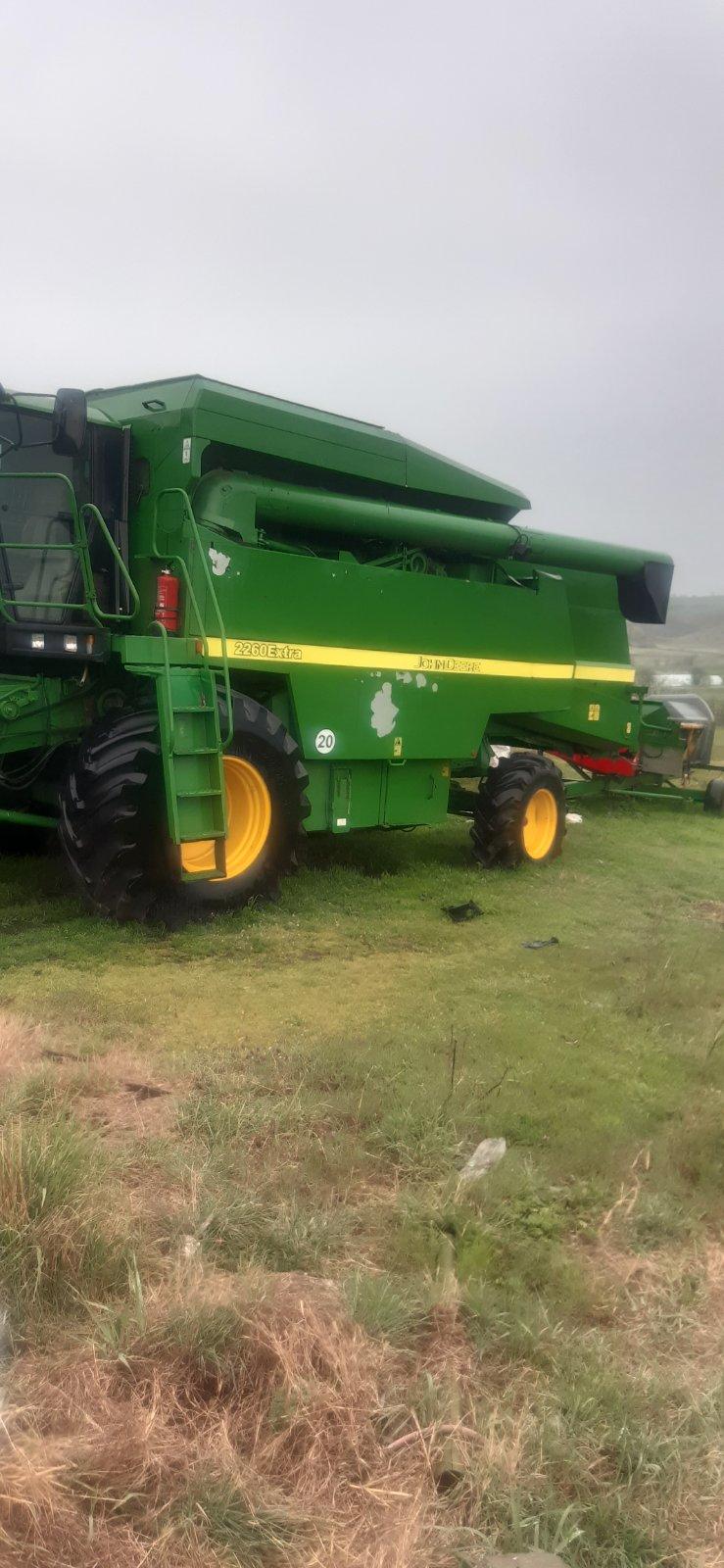 Комбайн John Deere 2266 Extra - изображение 2