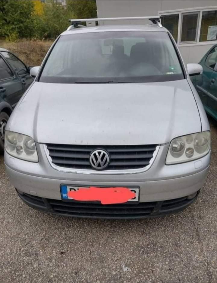 VW Touran 2.0TDI - изображение 6