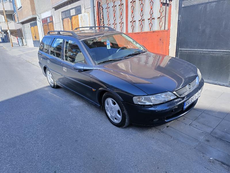 Opel Vectra 2.0DTI  - изображение 9