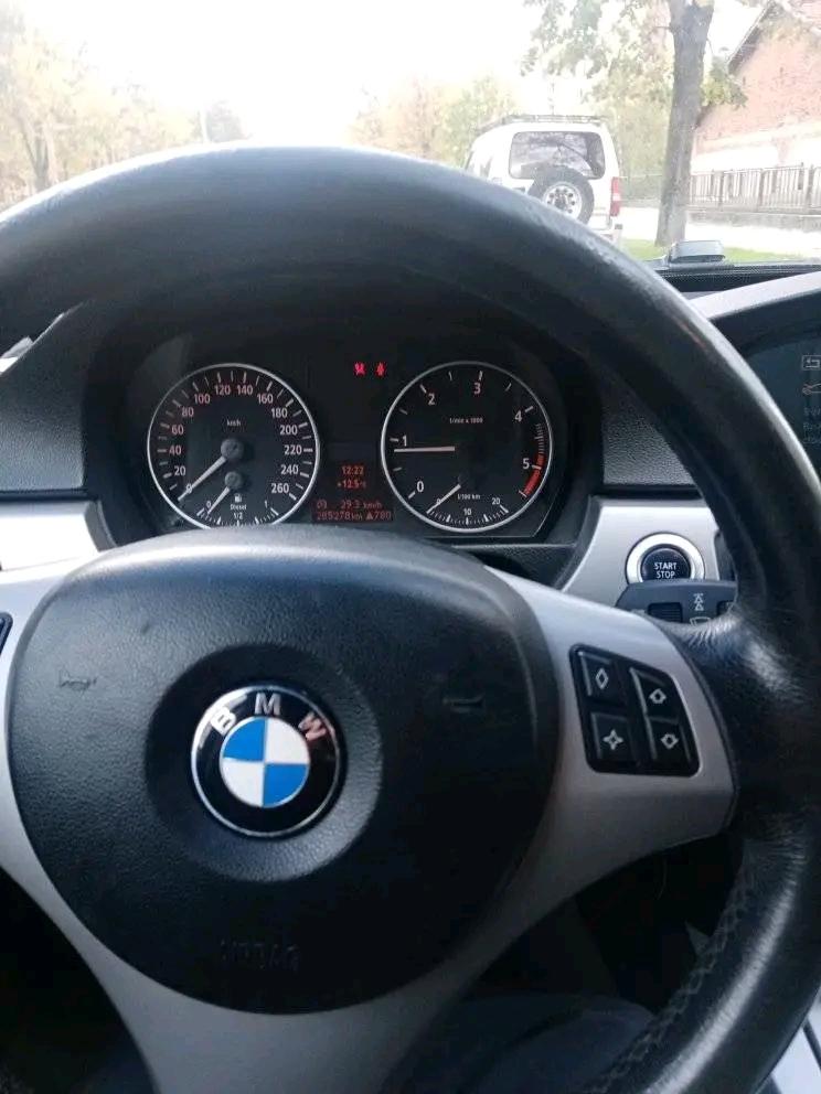 BMW 320 2.0 TDI - изображение 9