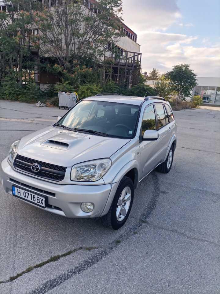 Toyota Rav4  - изображение 8