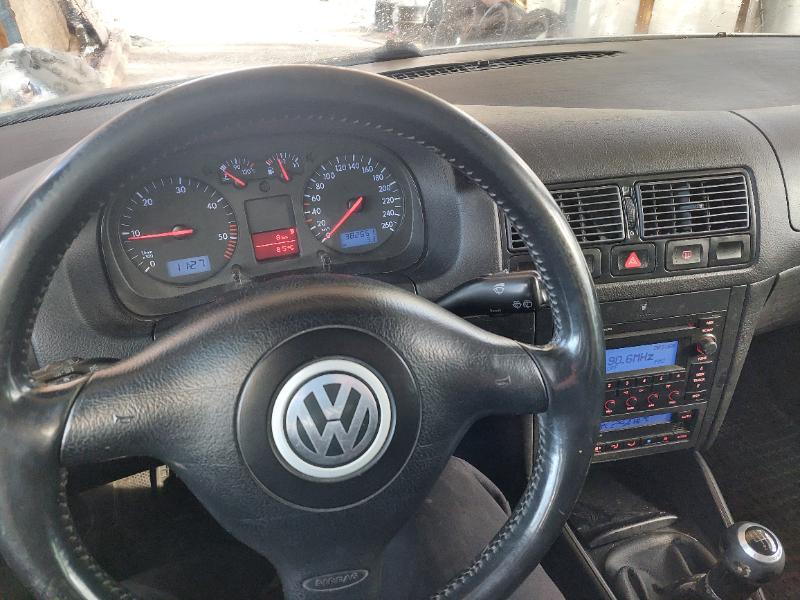 VW Golf 1.9 - изображение 7