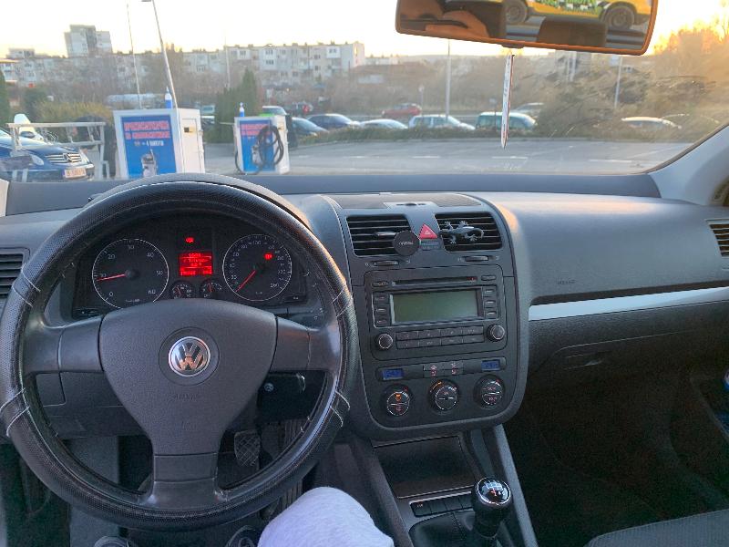 VW Golf 2.0TDi - изображение 10