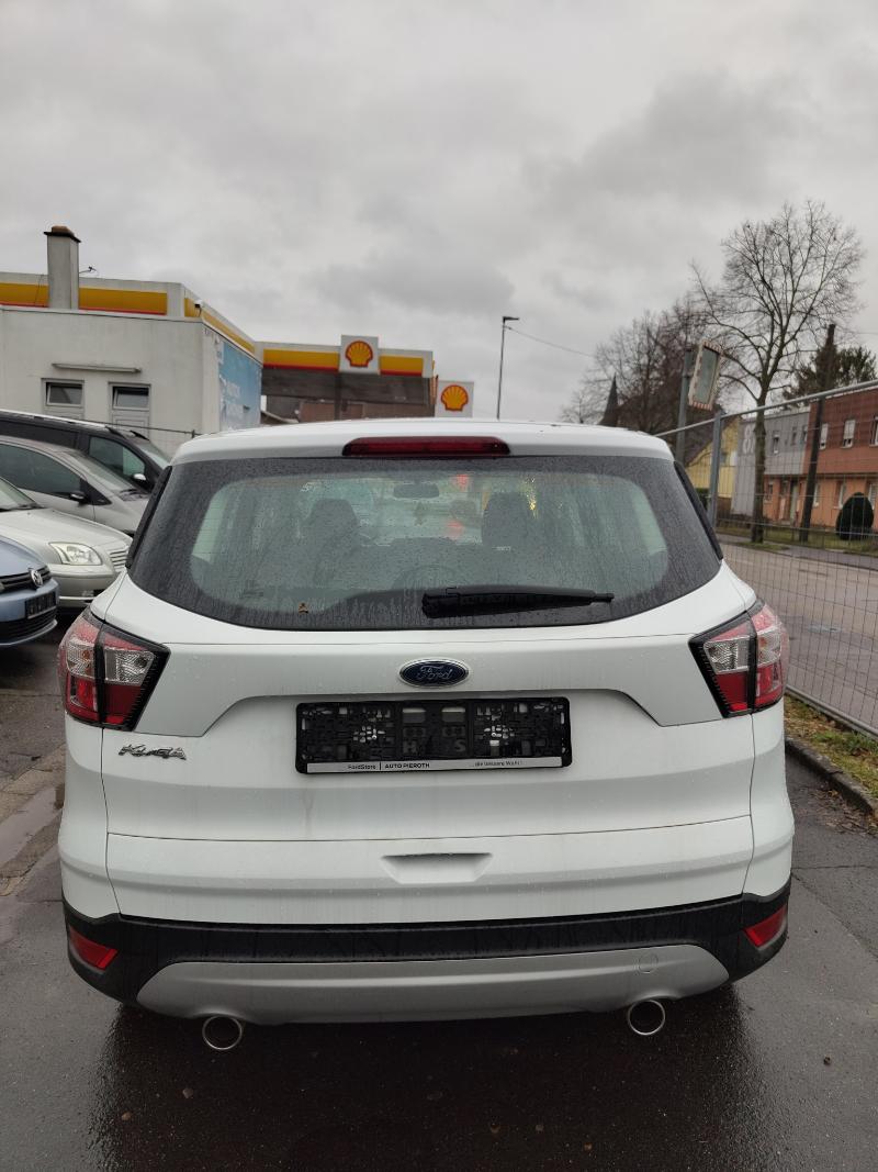 Ford Kuga 1.5  - изображение 7