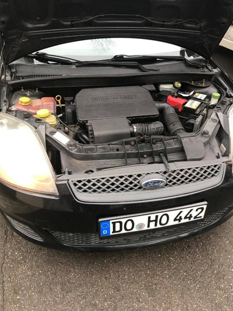 Ford Fiesta 1.3 - изображение 6