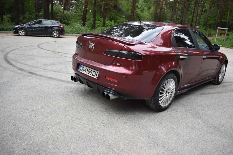 Alfa Romeo 159 1.9JTDm - изображение 5