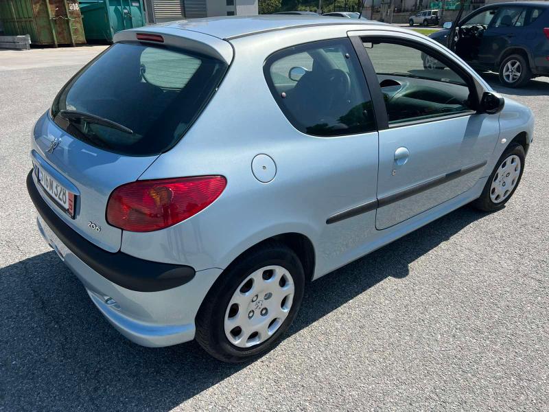 Peugeot 206 1.1  - изображение 5