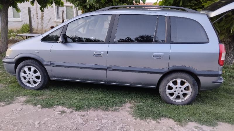 Opel Zafira 2.0 - изображение 10