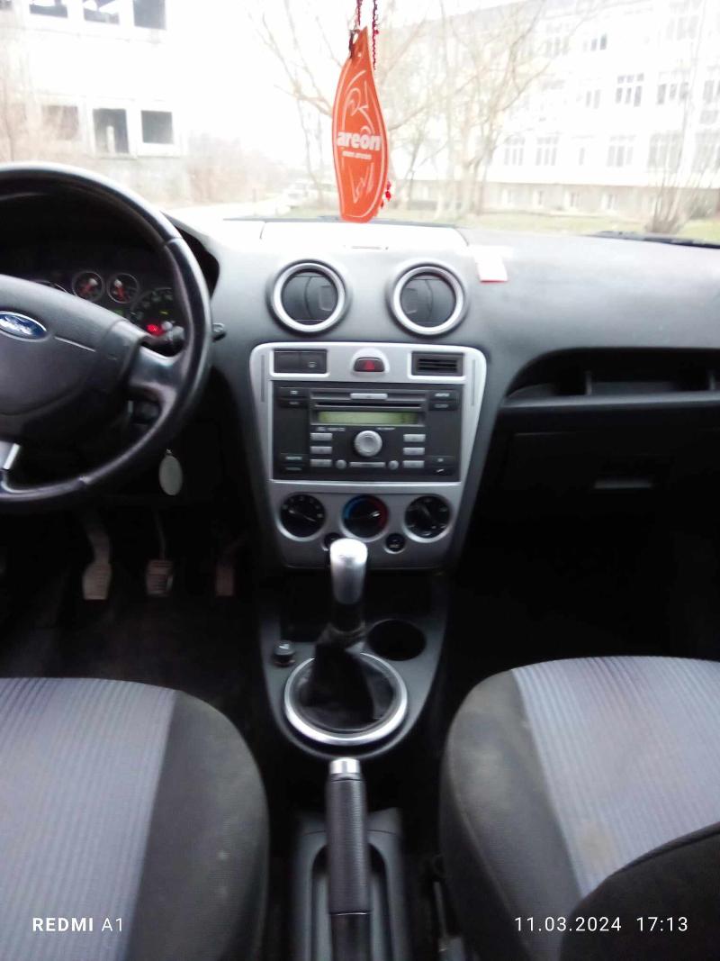 Ford Fusion 1.4i - изображение 10