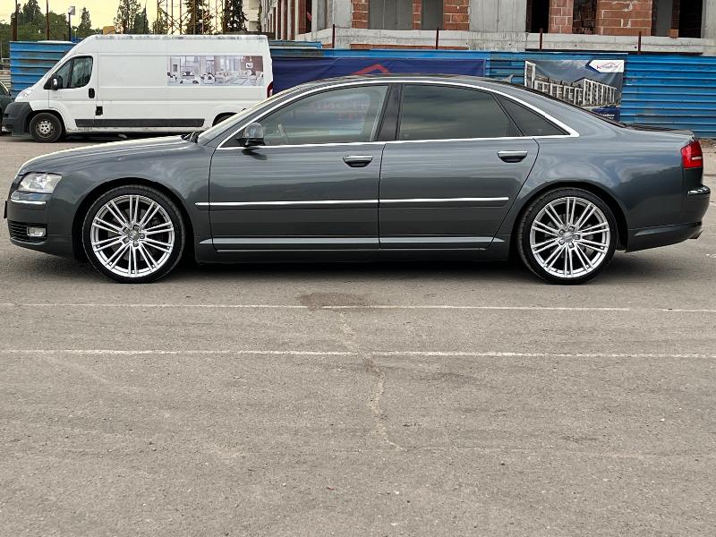 Audi A8 4.2 - изображение 5