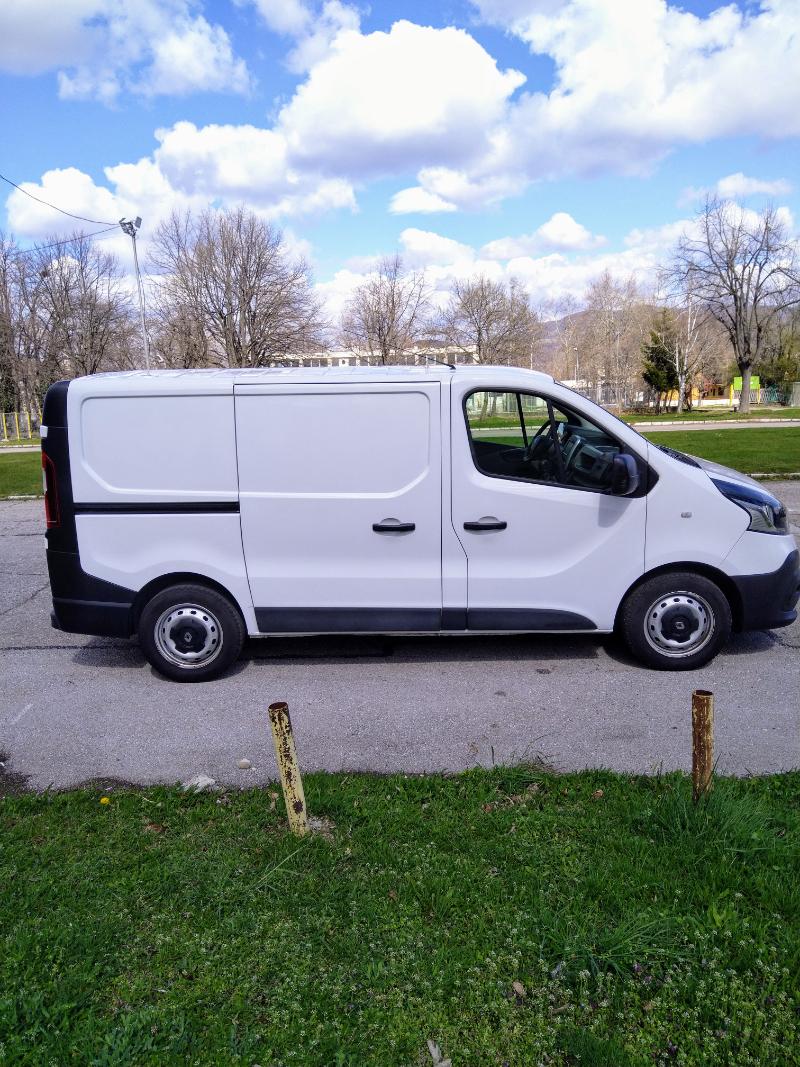 Renault Trafic 1.6 - изображение 8