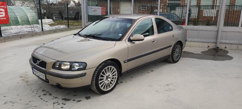 Volvo S60 2,4 TURBO - изображение 3