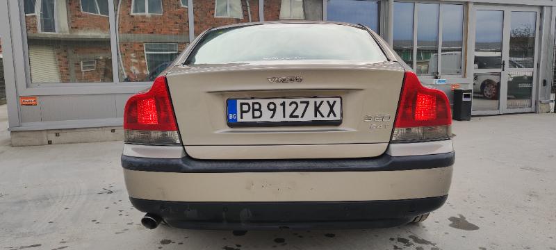 Volvo S60 2,4 TURBO - изображение 8