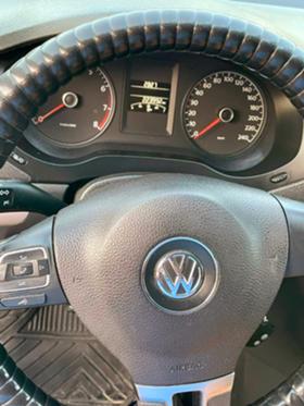 Обява за продажба на VW Jetta 2.0 Автоматик  ~19 990 лв. - изображение 5