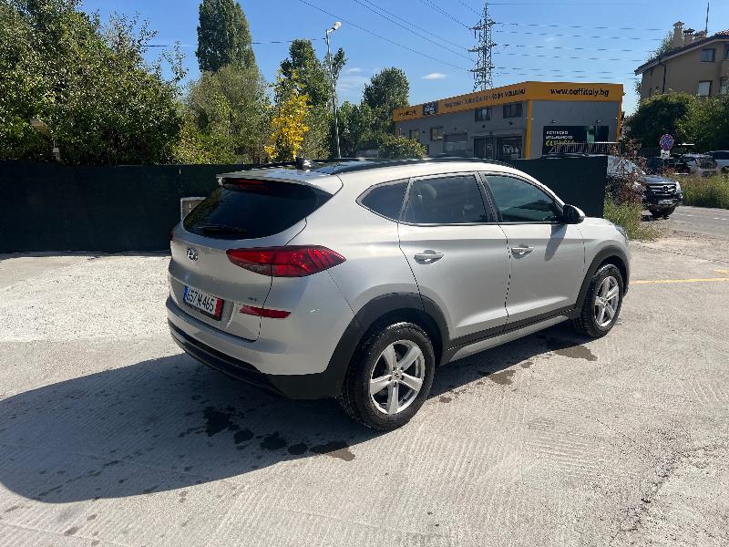 Hyundai Tucson 2.0 CRDI - изображение 5