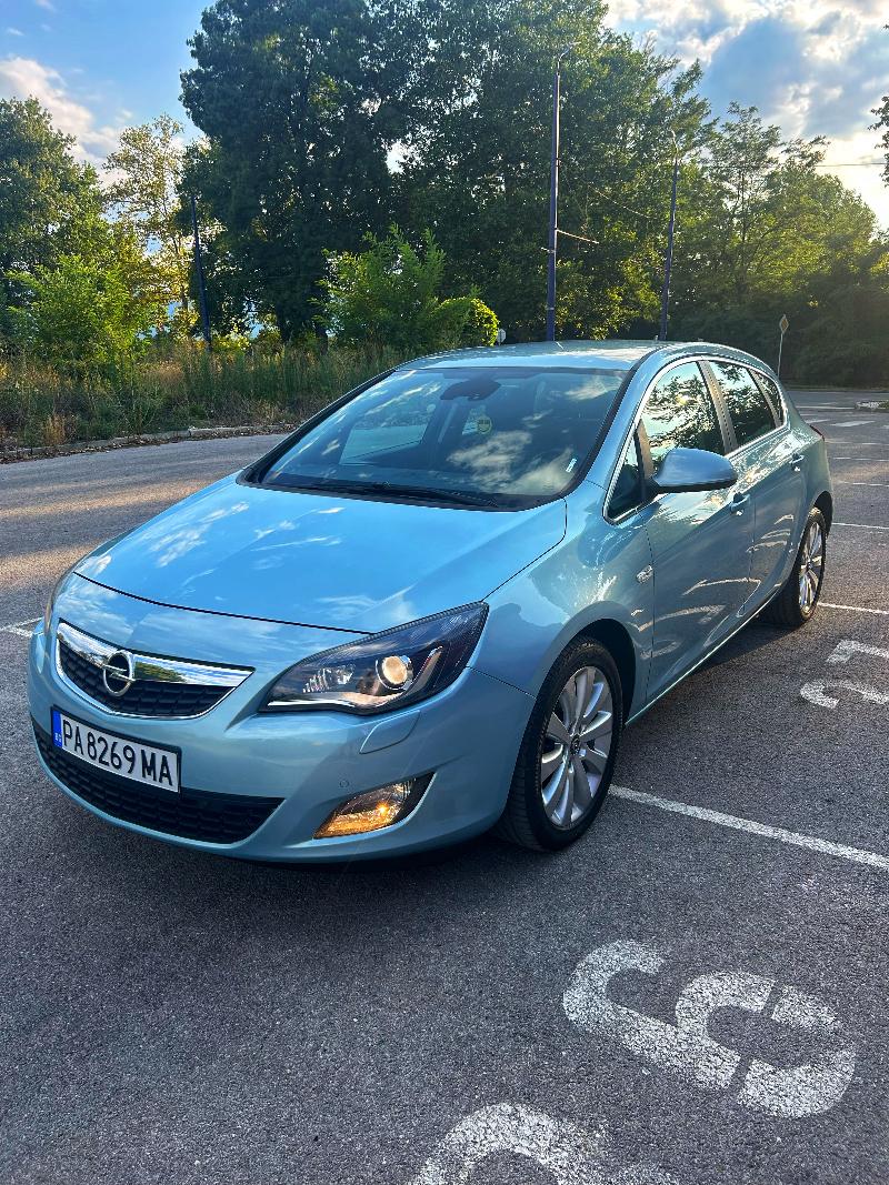 Opel Astra 1.7 CDTI COSMO - изображение 6