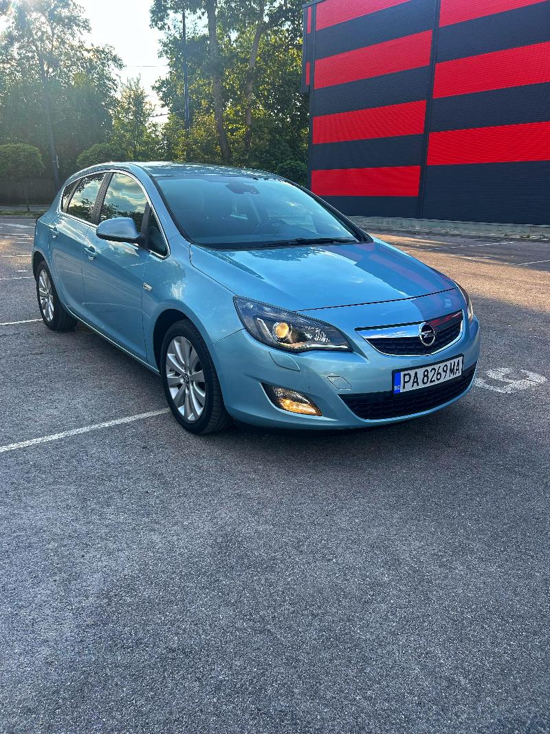 Opel Astra 1.7 CDTI COSMO - изображение 3