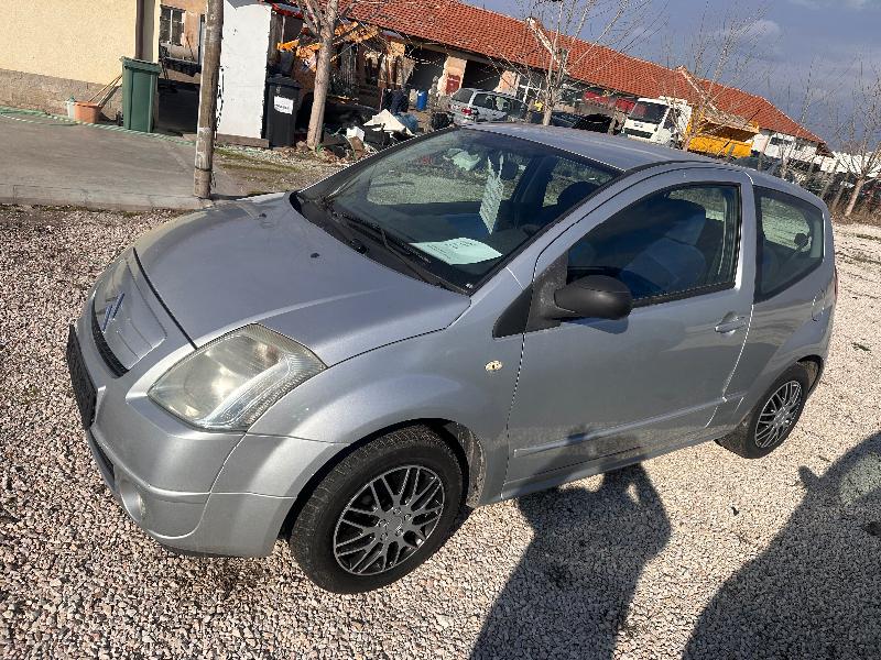 Citroen C2 1.1 - изображение 2