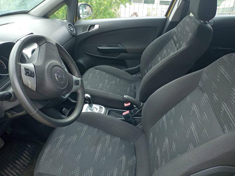 Opel Corsa 1.2 автоматик - изображение 8