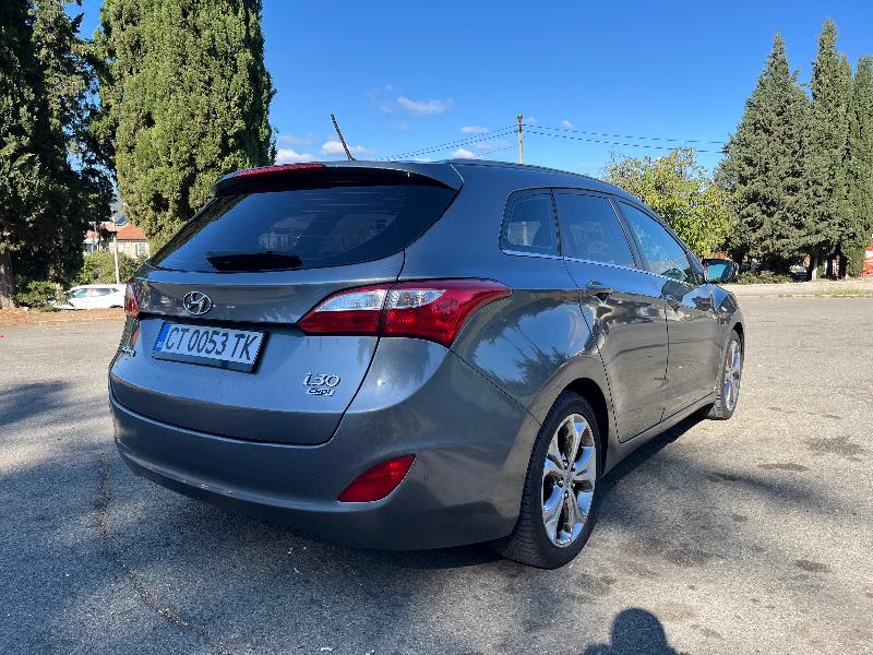 Hyundai I30 1.6 CRDi - изображение 3