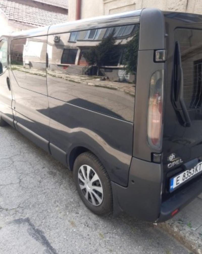 Opel Vivaro 2,5TDI - изображение 3