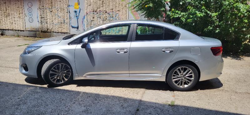 Toyota Avensis 2.0 D - изображение 5