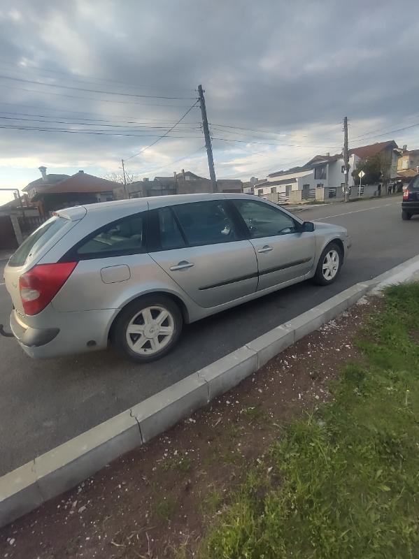 Renault Laguna 1.6 16 v 107 к.с - изображение 3