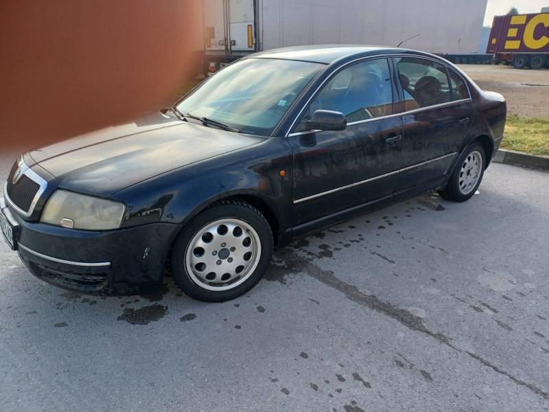 Skoda Superb 2.5 TDI - изображение 4