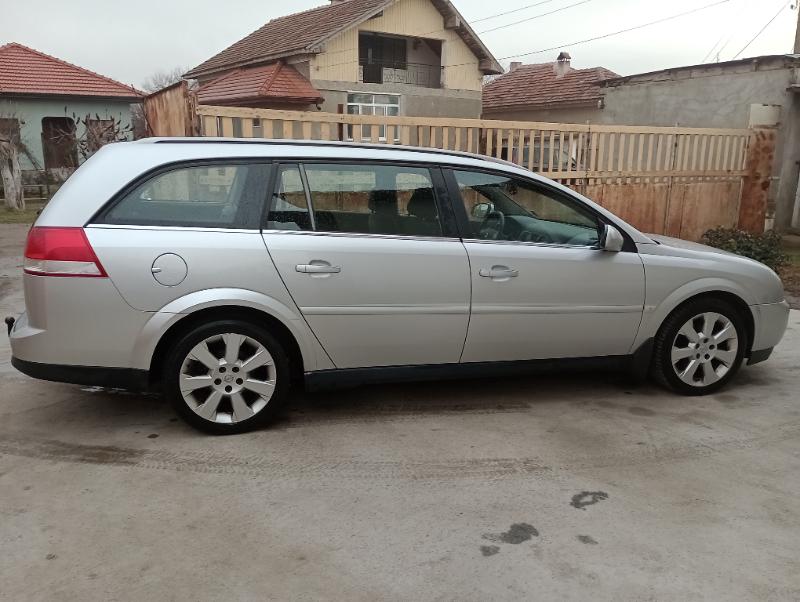 Opel Vectra  1.9CDTI - изображение 2