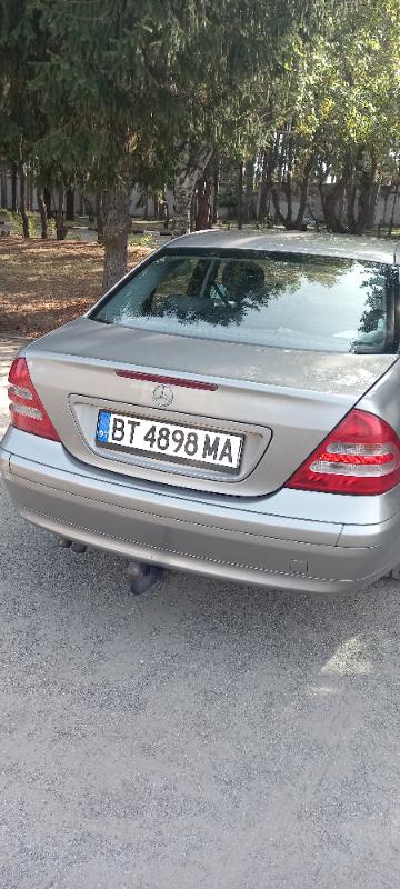 Mercedes-Benz C 180 1.8 kompresor - изображение 4