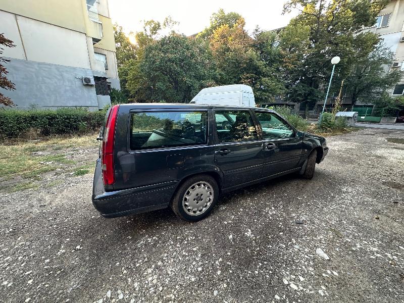 Volvo V70 2.0 - изображение 4