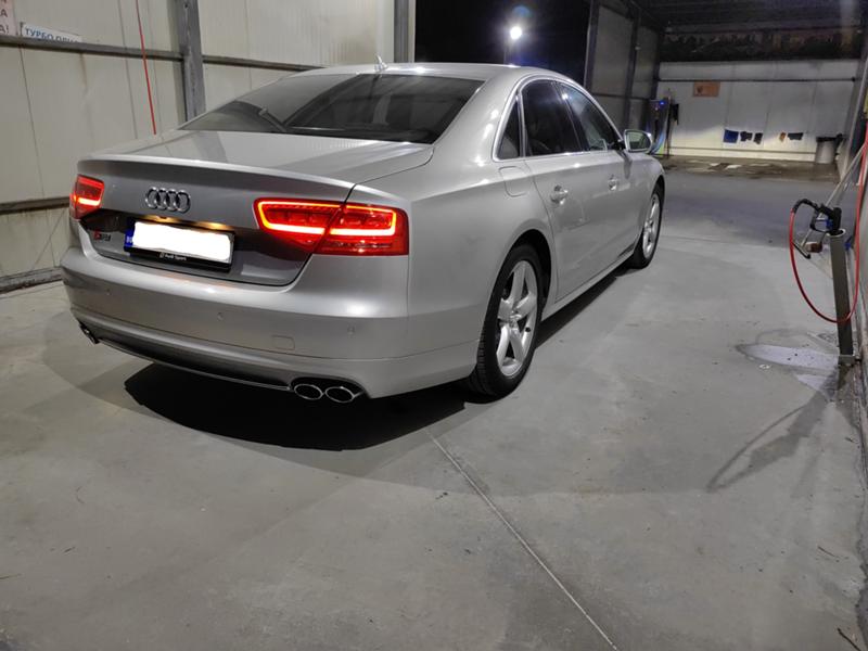 Audi S8 4.0 TFSI - изображение 2