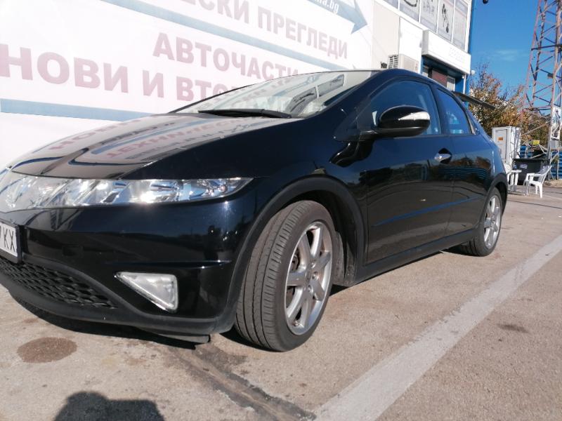 Honda Civic 2.2I-CDTI - изображение 4