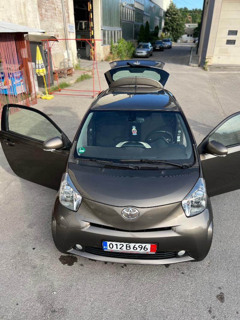 Toyota IQ 1.0 - изображение 2