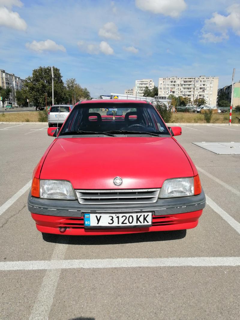 Opel Kadett 1.4 - изображение 1