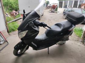 Honda Silver Wing 150