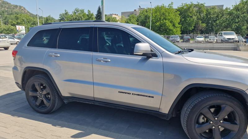 Jeep Grand cherokee ГАЗ/5, 7 HEMI - изображение 3