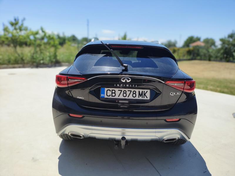 Infiniti Q30  - изображение 2