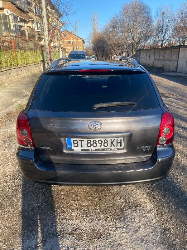 Toyota Avensis 2.2 D CAT - изображение 5