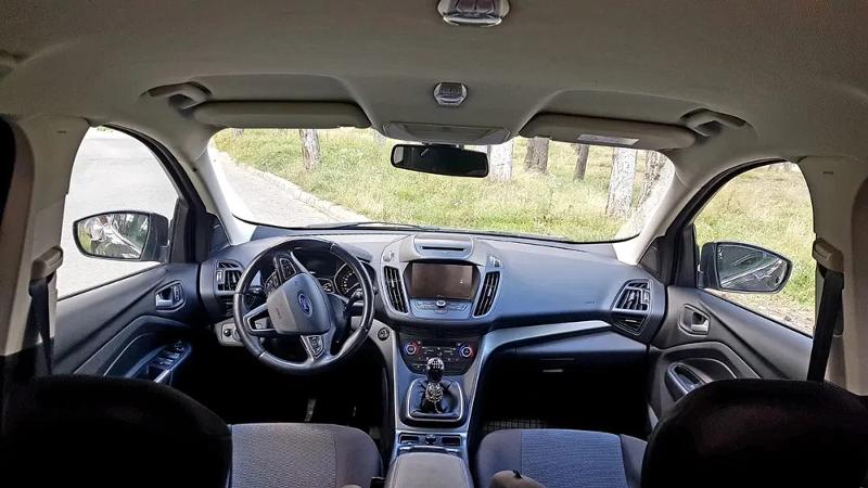 Ford Kuga 2.0 TDCI - изображение 6