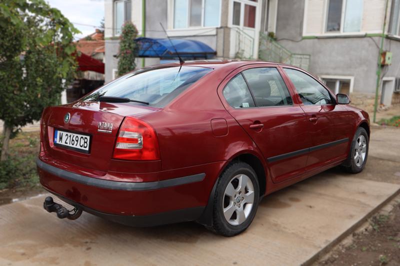 Skoda Octavia 1.6 - изображение 4