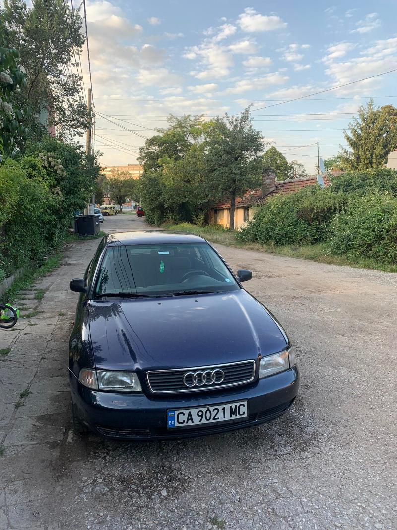 Audi A4 1.8 - изображение 2